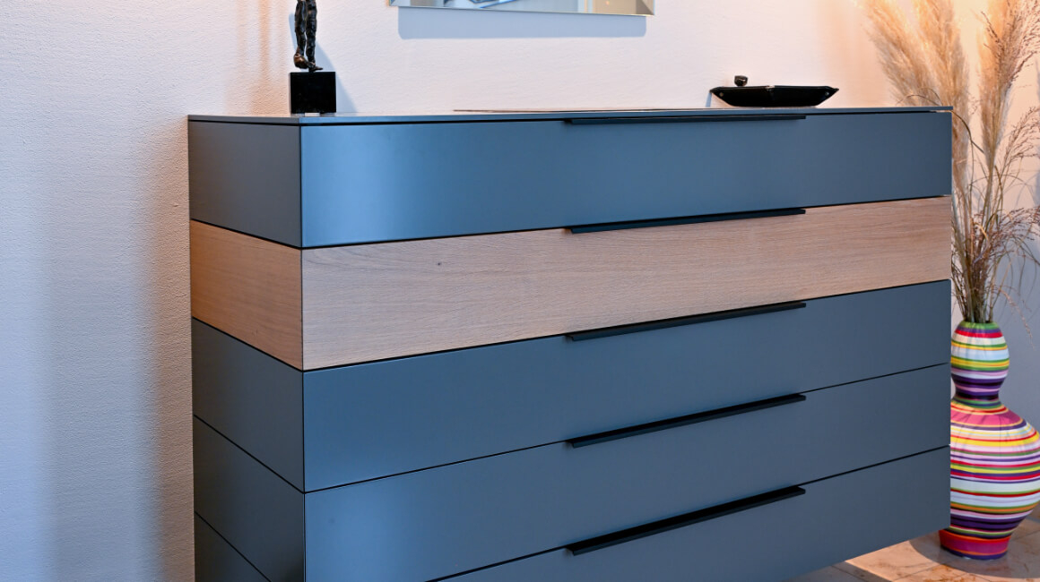 Solitärmöbel von Korfmacher Holzverarbeitung, Schreinerei Düsseldorf, Tischlerei Düsseldorf.